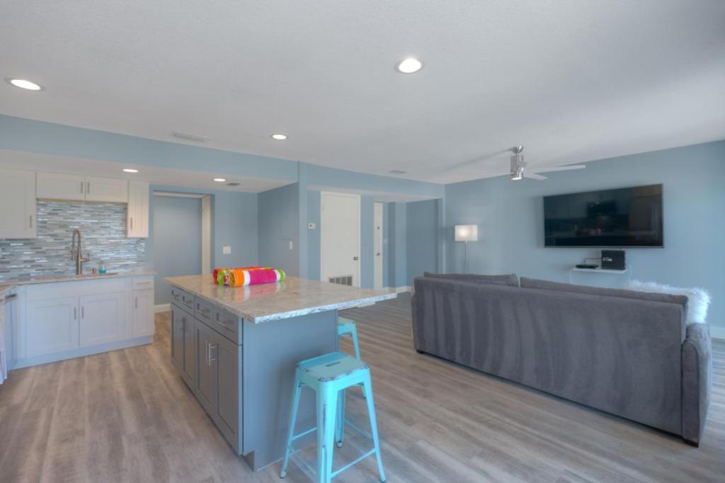 Sea La Vie Beach Oceanfront Patio Pet Friendly Jacksonville Beach Exterior photo