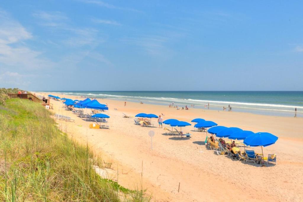 Sea La Vie Beach Oceanfront Patio Pet Friendly Jacksonville Beach Exterior photo
